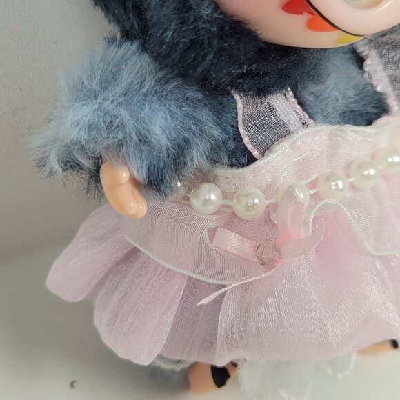 Labubu dress with bows and crown and pearls No Doll - Picture 5 of 10